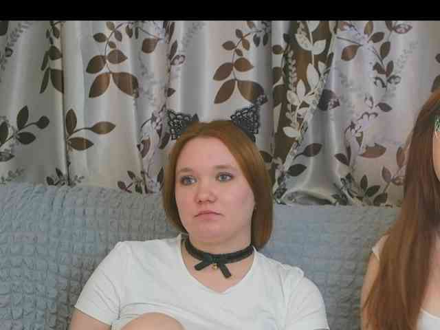 EllaSoulstane webcam