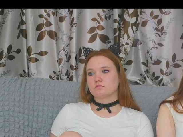 EllaSoulstane webcam