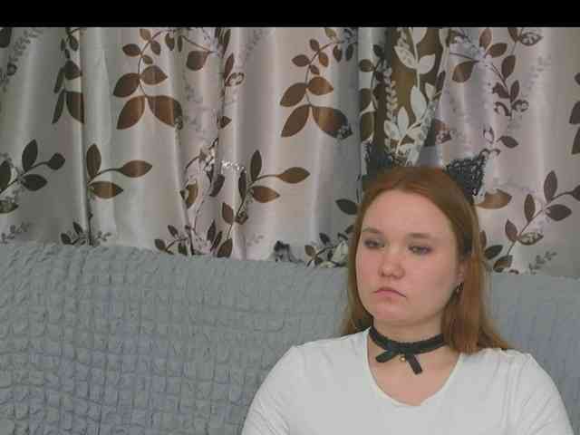 EllaSoulstane webcam