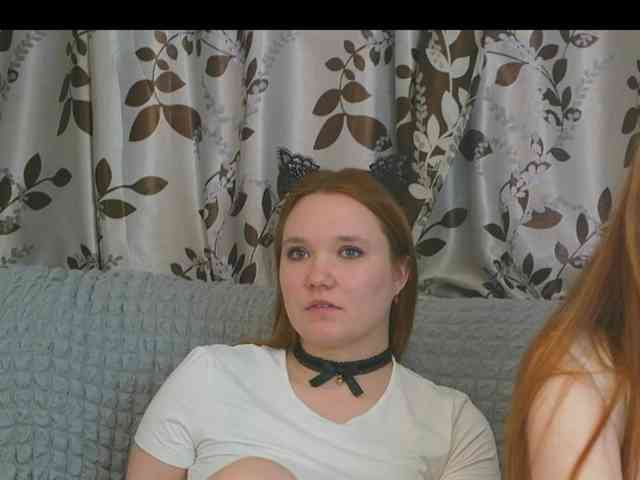 EllaSoulstane webcam