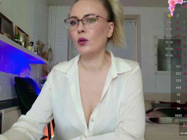 BulletNipples webcam