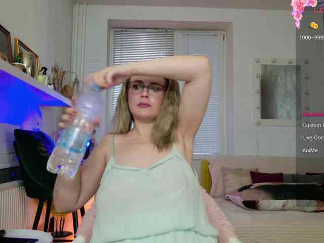 BulletNipples webcam