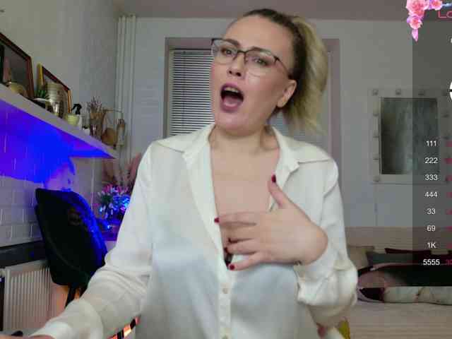 BulletNipples webcam