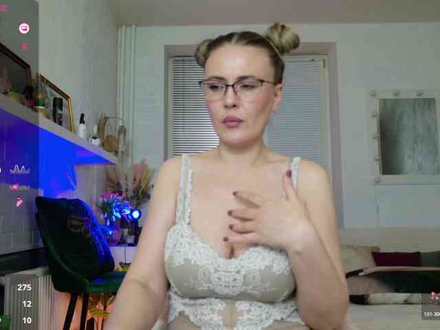 BulletNipples webcam