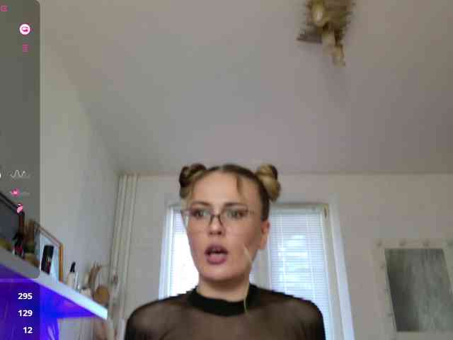 BulletNipples webcam