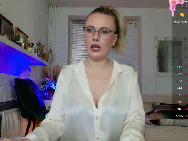 BulletNipples webcam