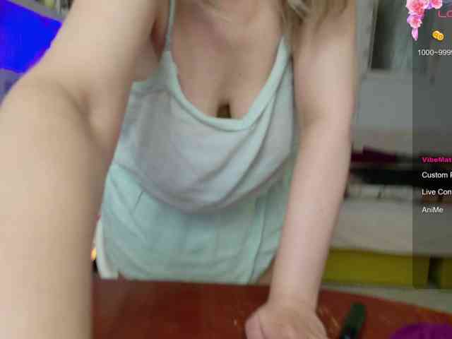 BulletNipples webcam