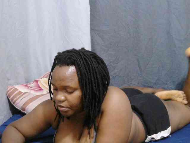 sweet-bunny-sweet webcam