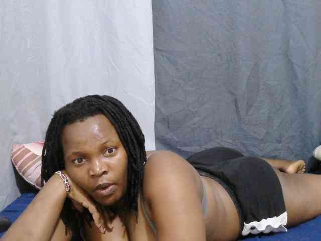 sweet-bunny-sweet webcam