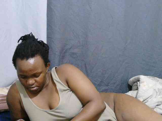 sweet-bunny-sweet webcam