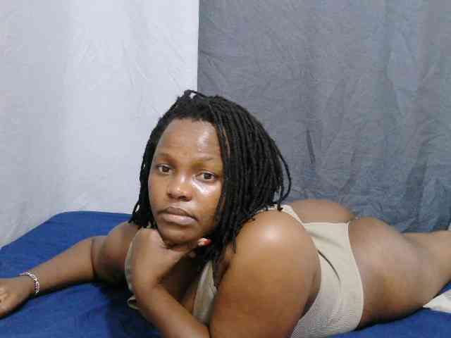 sweet-bunny-sweet webcam