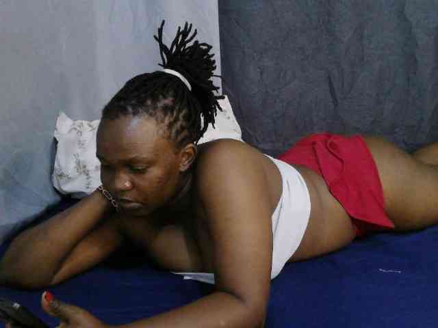 sweet-bunny-sweet webcam