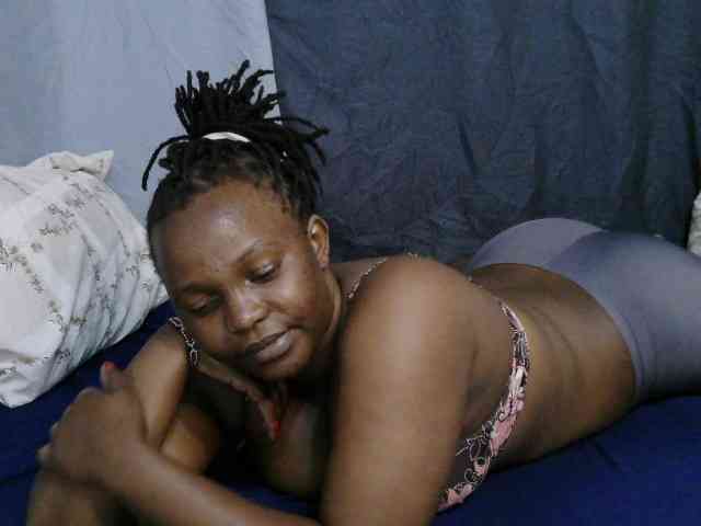sweet-bunny-sweet webcam
