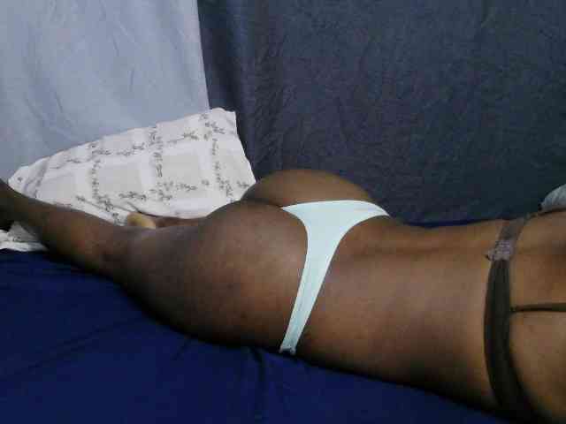 sweet-bunny-sweet webcam