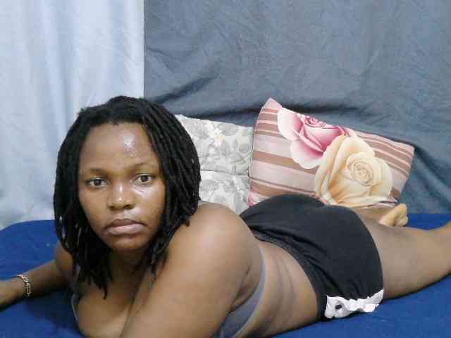 sweet-bunny-sweet webcam