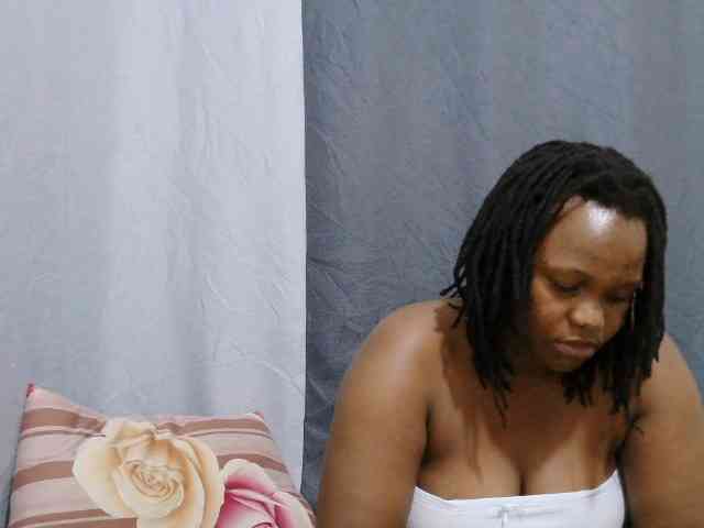 sweet-bunny-sweet webcam