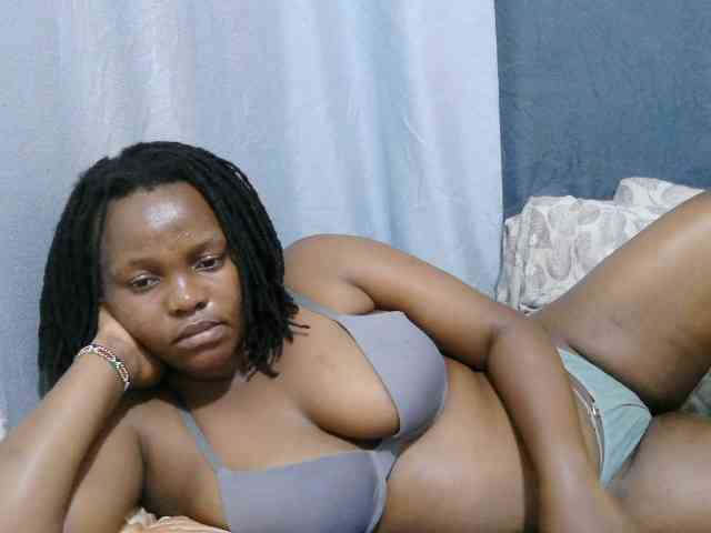 sweet-bunny-sweet webcam