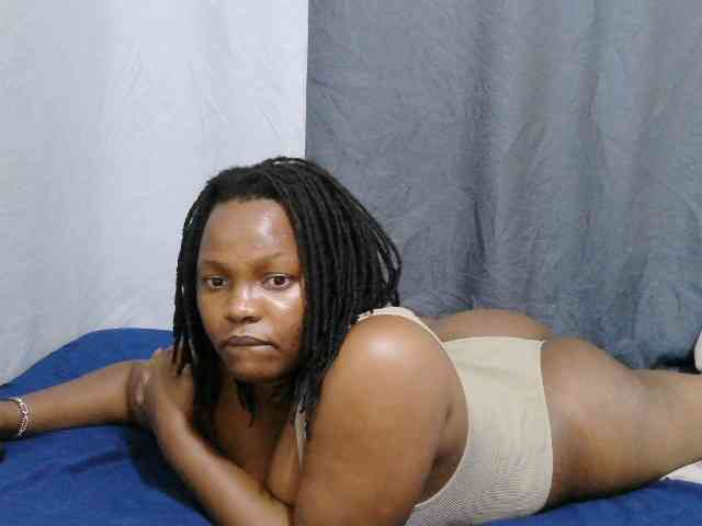 sweet-bunny-sweet webcam