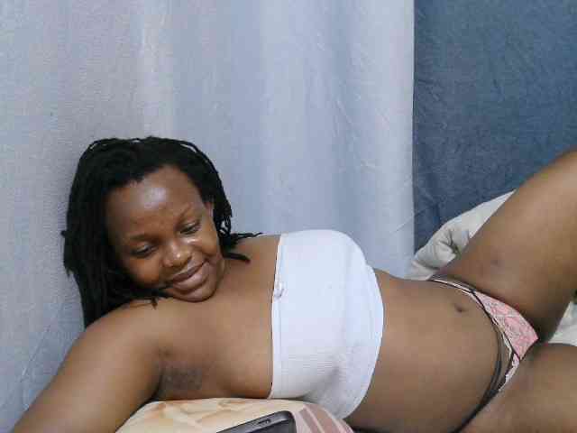 sweet-bunny-sweet webcam