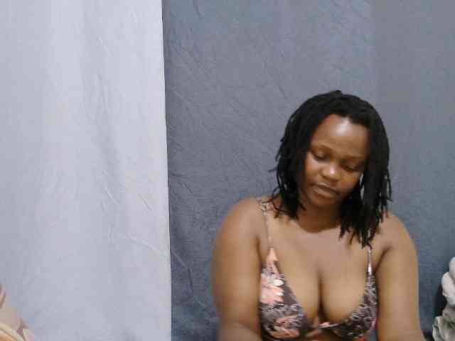 sweet-bunny-sweet webcam