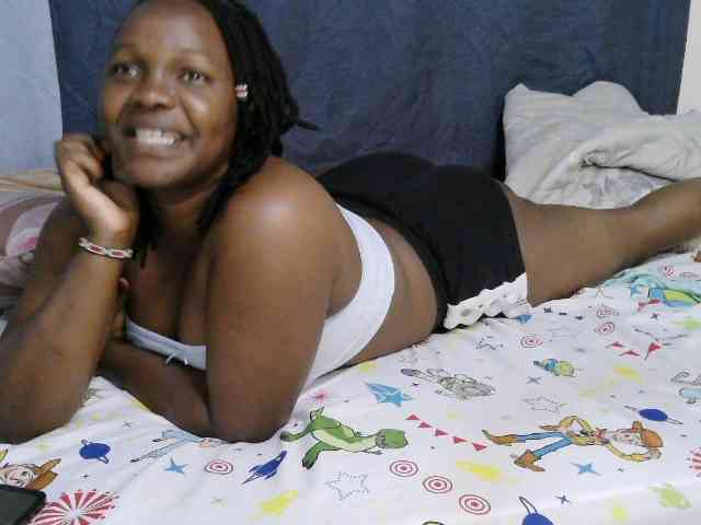sweet-bunny-sweet webcam