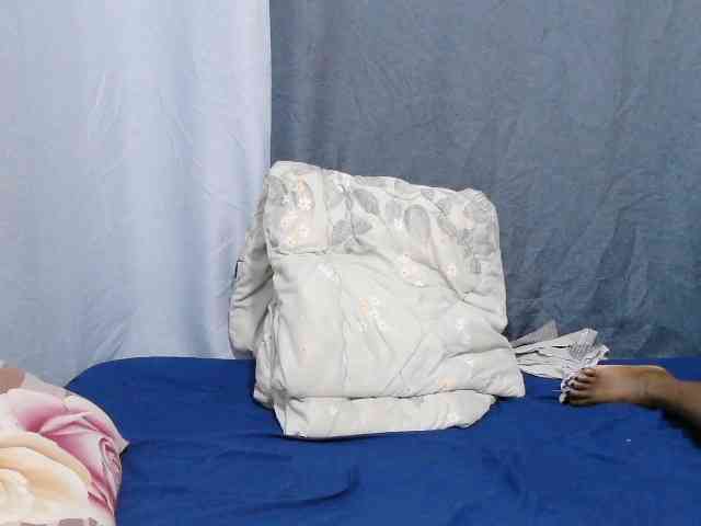 sweet-bunny-sweet webcam