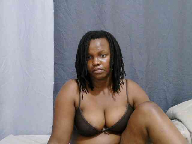 sweet-bunny-sweet webcam