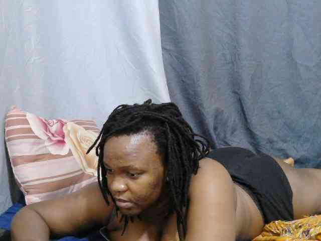 sweet-bunny-sweet webcam