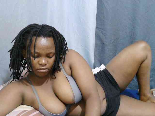 sweet-bunny-sweet webcam