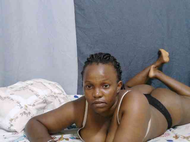 sweet-bunny-sweet webcam