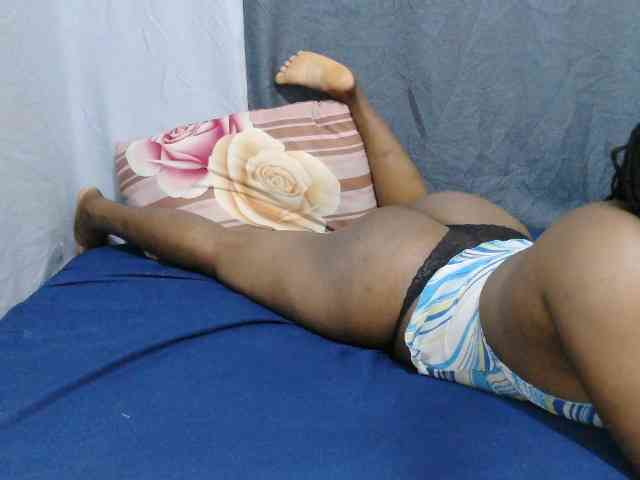 sweet-bunny-sweet webcam