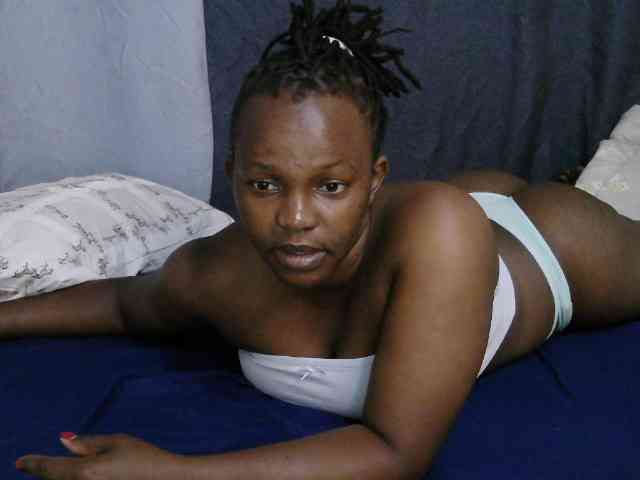 sweet-bunny-sweet webcam