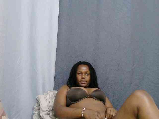 sweet-bunny-sweet webcam