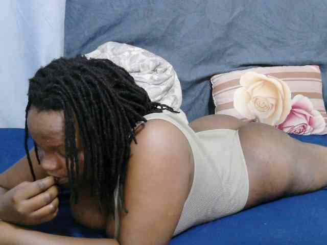 sweet-bunny-sweet webcam