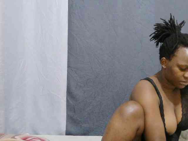 sweet-bunny-sweet webcam