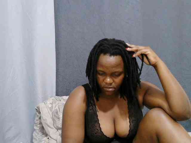 sweet-bunny-sweet webcam