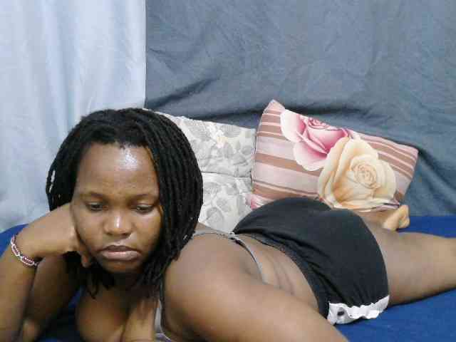 sweet-bunny-sweet webcam