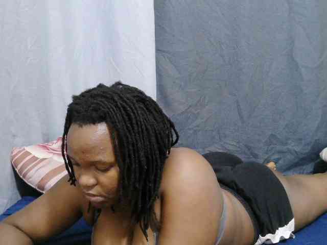 sweet-bunny-sweet webcam