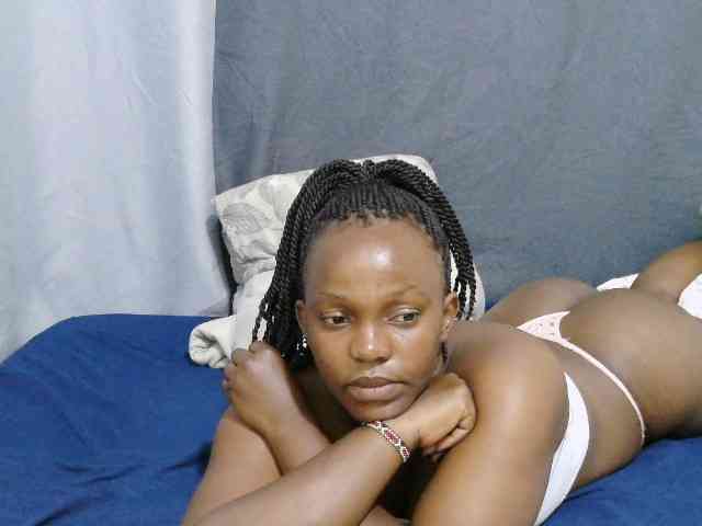 sweet-bunny-sweet webcam