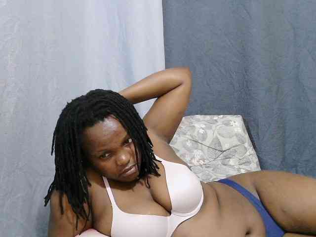 sweet-bunny-sweet webcam