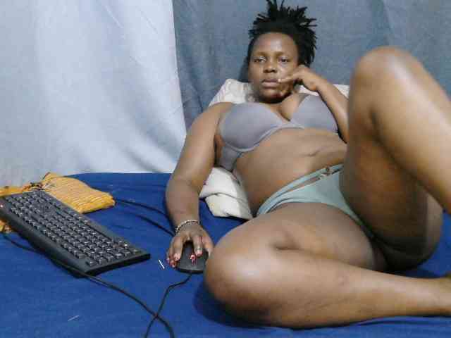 sweet-bunny-sweet webcam