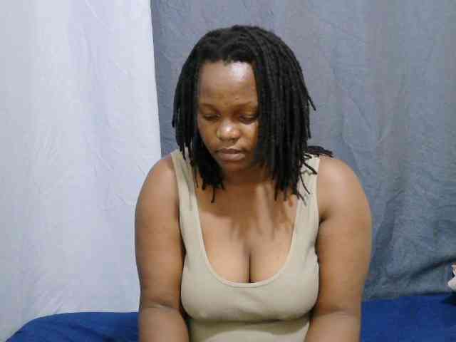 sweet-bunny-sweet webcam