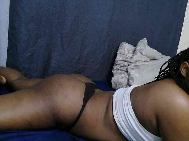 sweet-bunny-sweet webcam