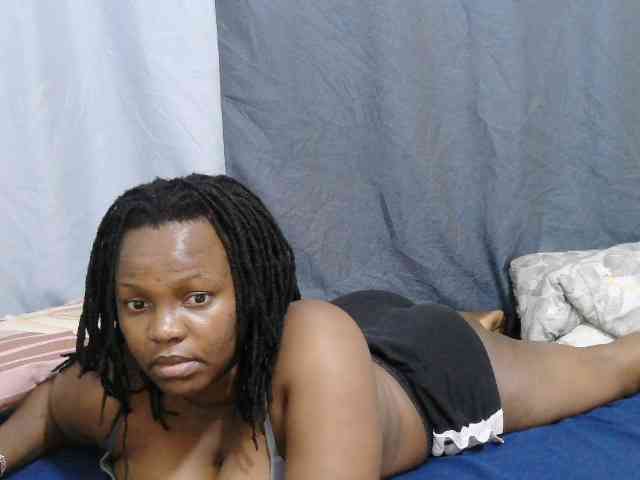 sweet-bunny-sweet webcam