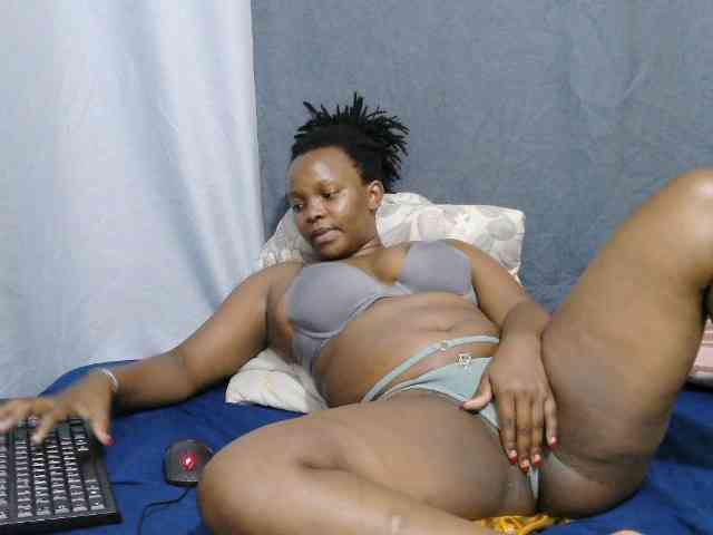 sweet-bunny-sweet webcam