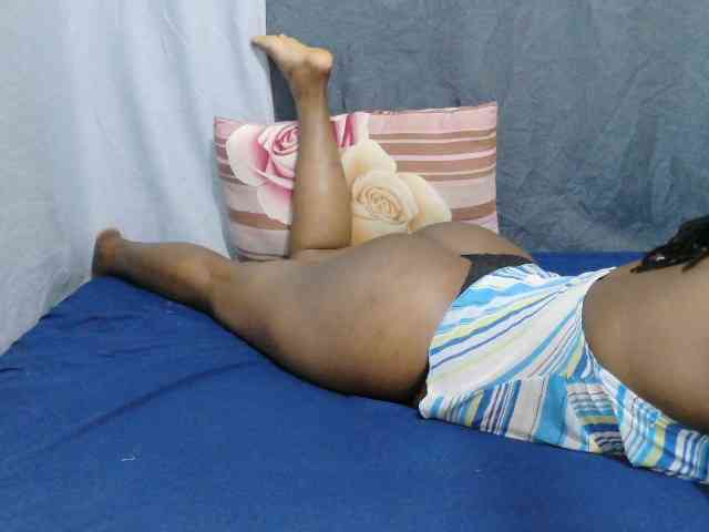 sweet-bunny-sweet webcam