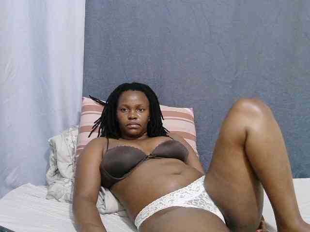 sweet-bunny-sweet webcam