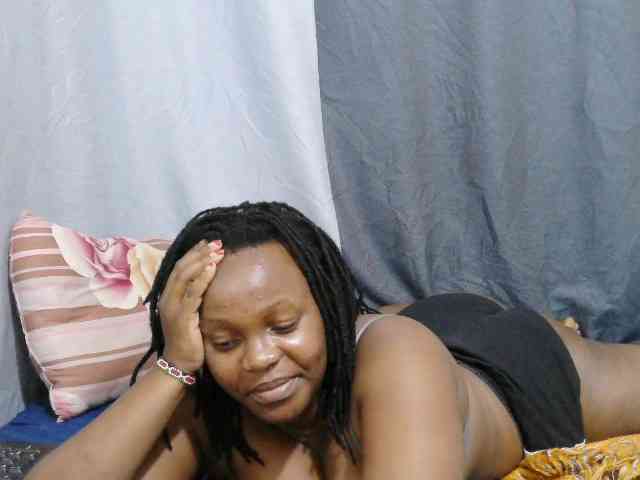 sweet-bunny-sweet webcam