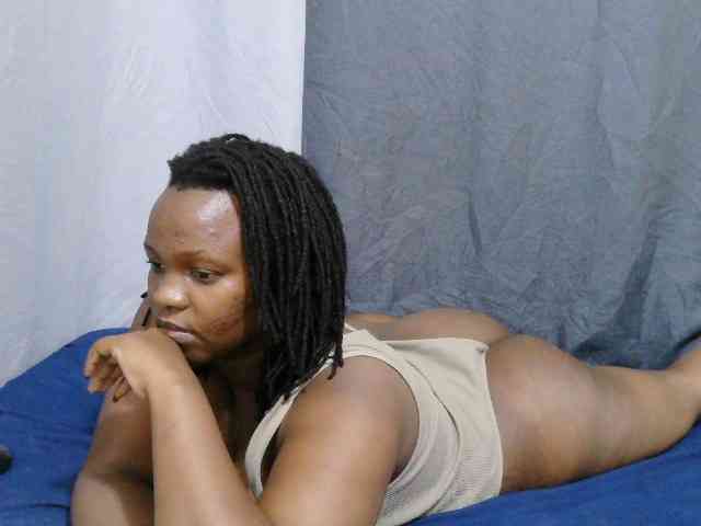 sweet-bunny-sweet webcam