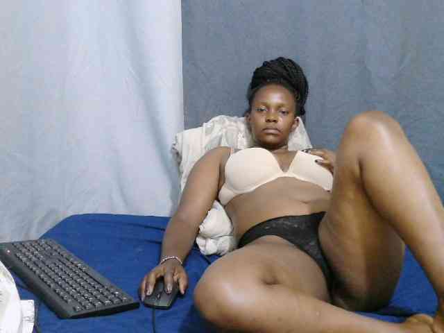 sweet-bunny-sweet webcam